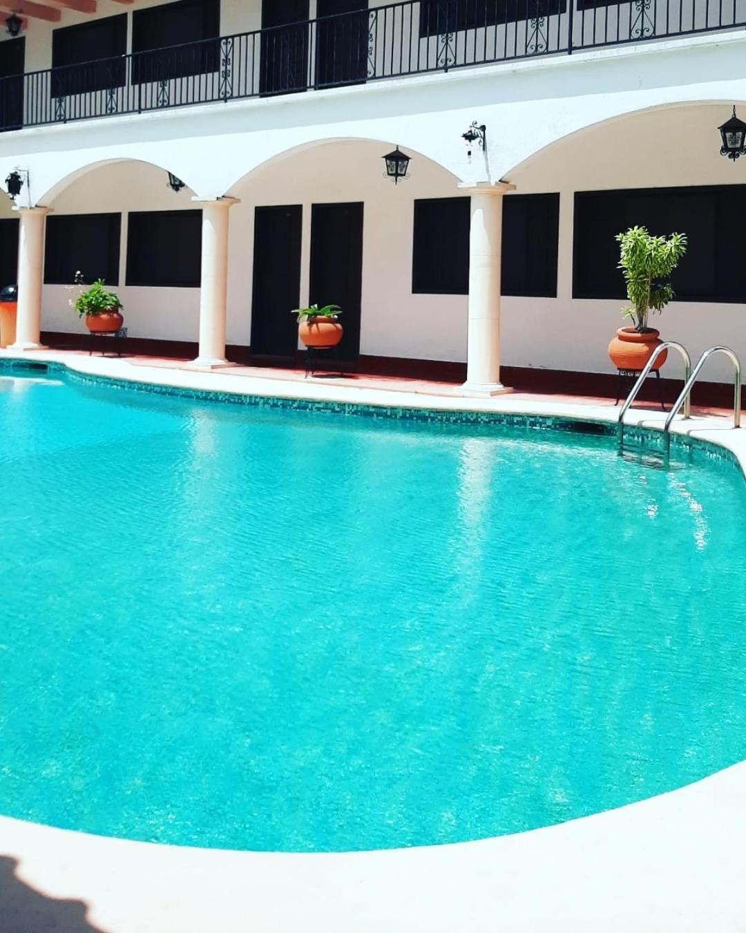 Hotel Zaci วัลลาโดลิด ภายนอก รูปภาพ